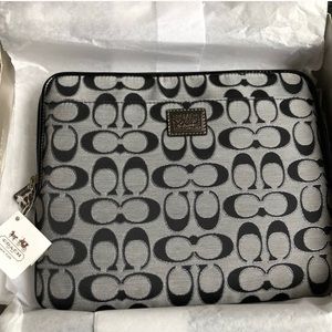 🔥🔥NWT Coach Laptop Case/Sleeve🔥🔥